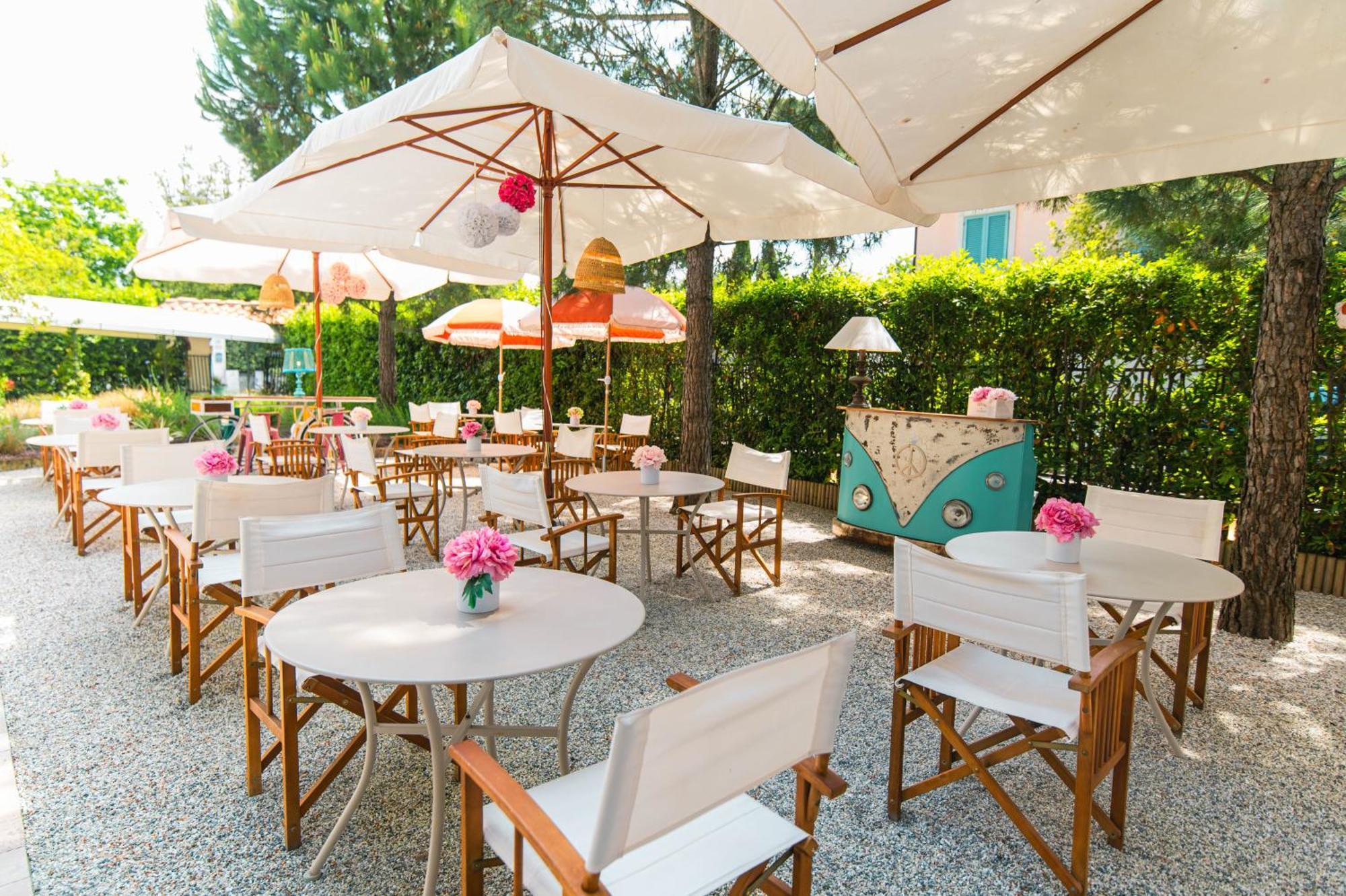 Hotel La Pineta Al Mare Forte dei Marmi Kültér fotó
