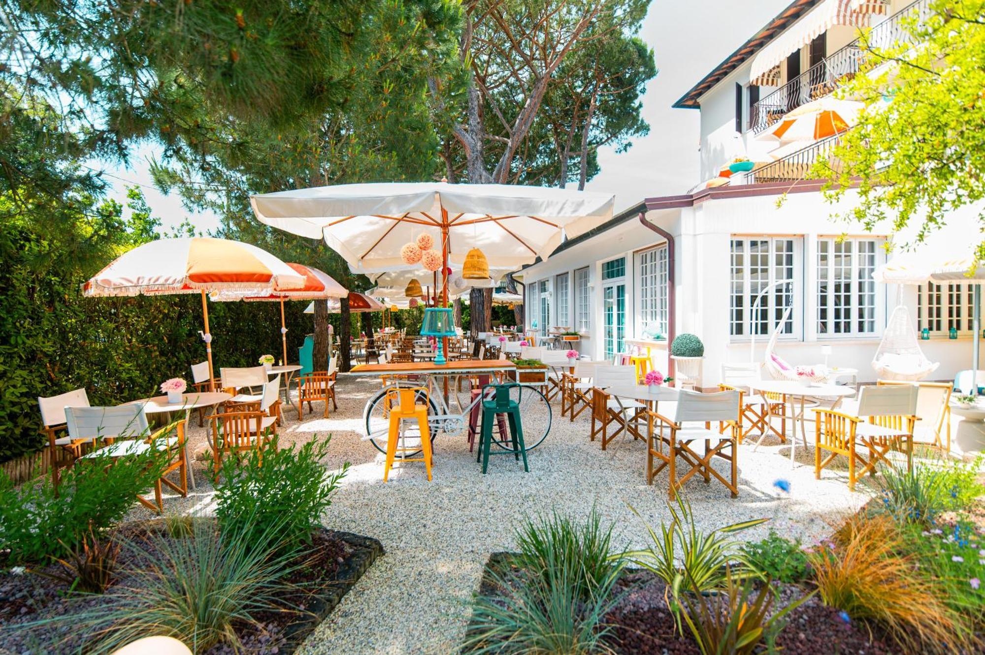 Hotel La Pineta Al Mare Forte dei Marmi Kültér fotó