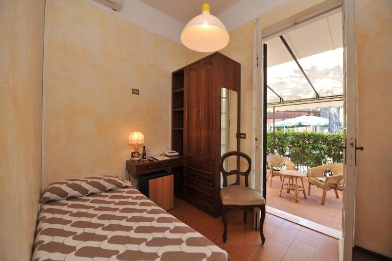 Hotel La Pineta Al Mare Forte dei Marmi Kültér fotó